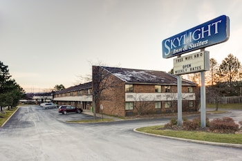 Skylight Inn Cleveland - Willoughby,In Willoughby,3 star