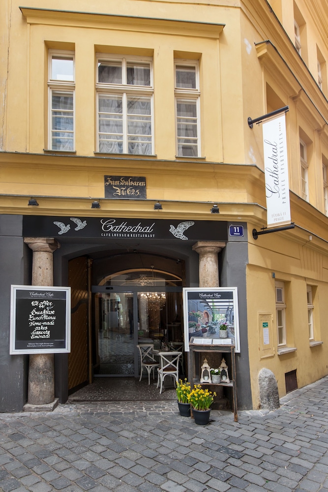 cathedral prague apartments