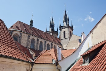 cathedral prague apartments