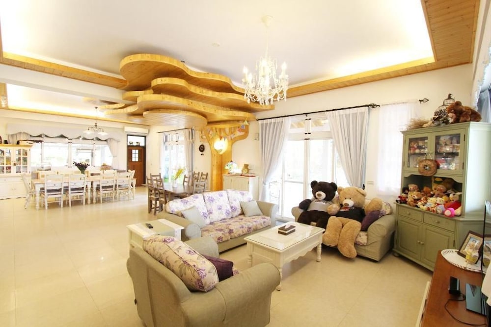 bear meets moose bed and breakfast