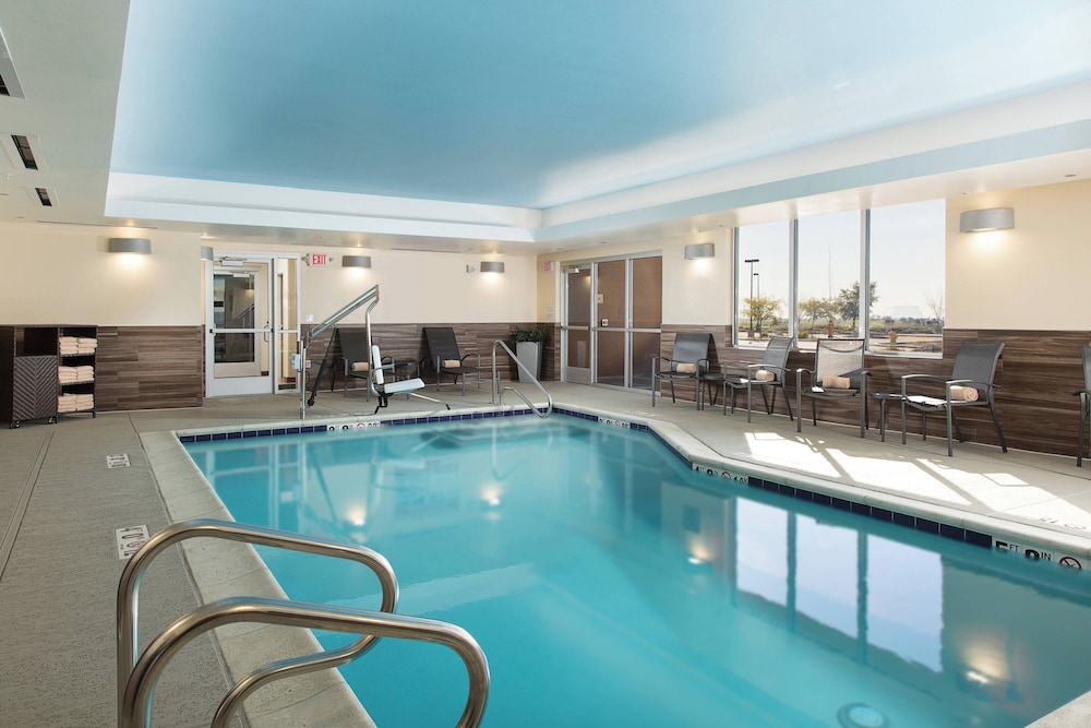 Fairfield Inn & Suites By Marriott Sacramento Folsom,Folsom>>El Dorado Hills,3 star