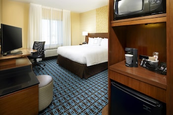 fairfield by marriott inn and suites wheeling at the highlands