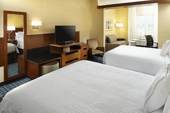 fairfield by marriott inn and suites wheeling at the highlands
