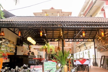 Tropical Breeze Guesthouse,Apsara Theatre>>Siem Reap,3 star