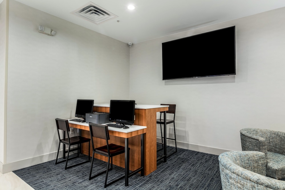 holiday inn express and suites jersey city north hoboken