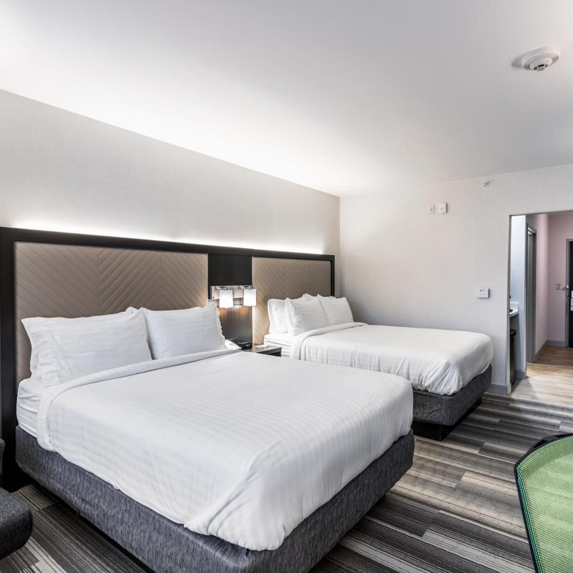 holiday inn express and suites jersey city north hoboken