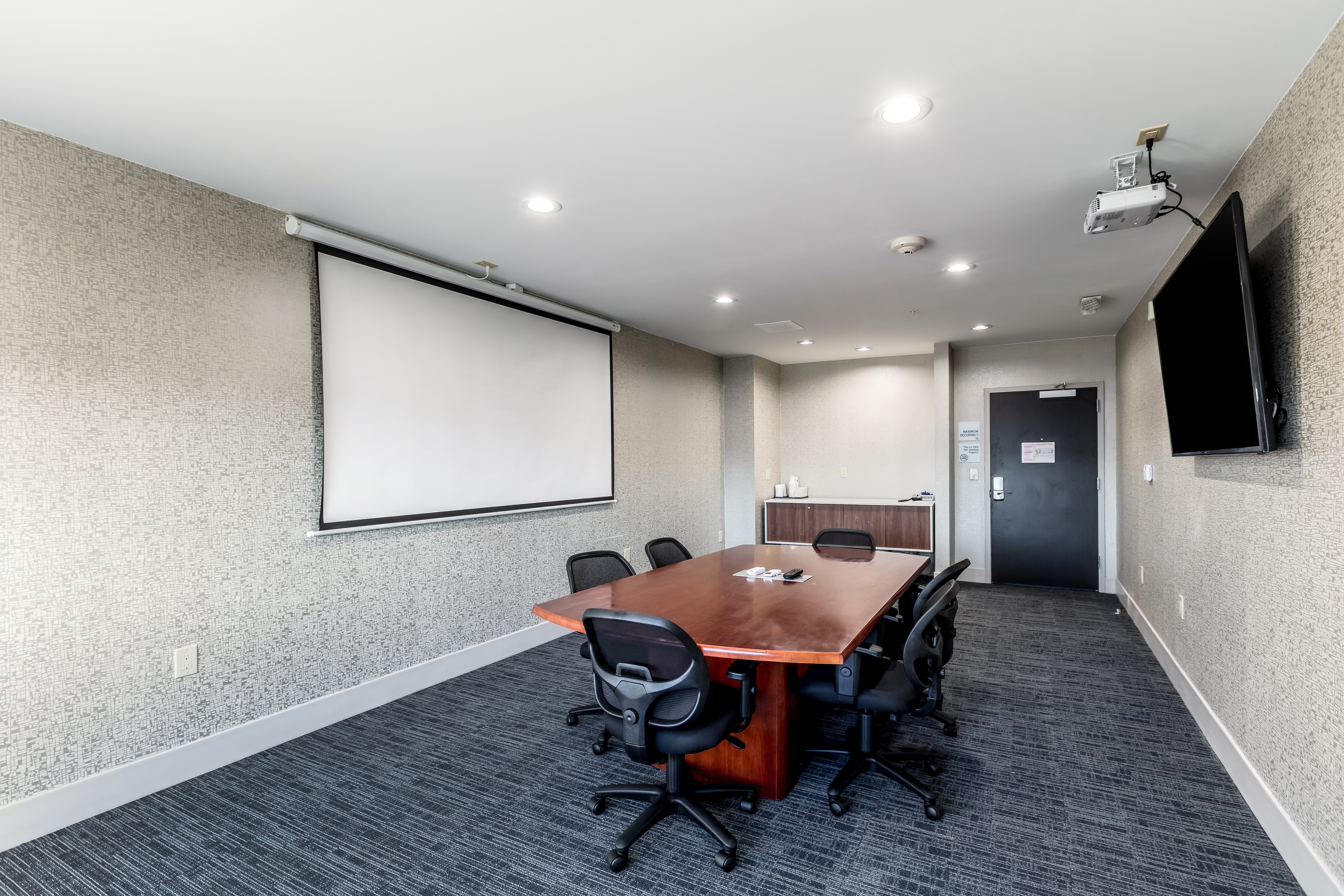 holiday inn express and suites jersey city north hoboken