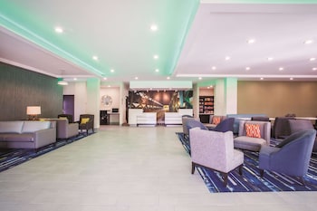 La Quinta Inn & Suites By Wyndham Cullman,Alabama>>Cullman,3 star