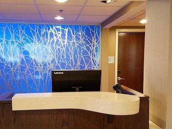 fairfield inn and suites springfield holyoke