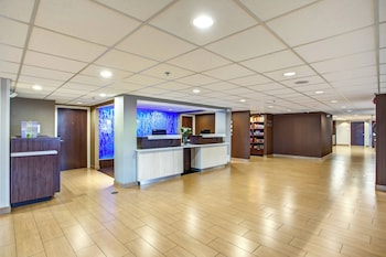 Fairfield Inn & Suites Springfield Holyoke,Hampden County>>Hampden,3 star