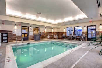 fairfield inn and suites springfield holyoke