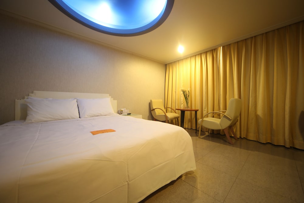 nova motel
