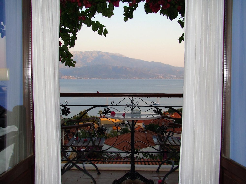 ilion hotel