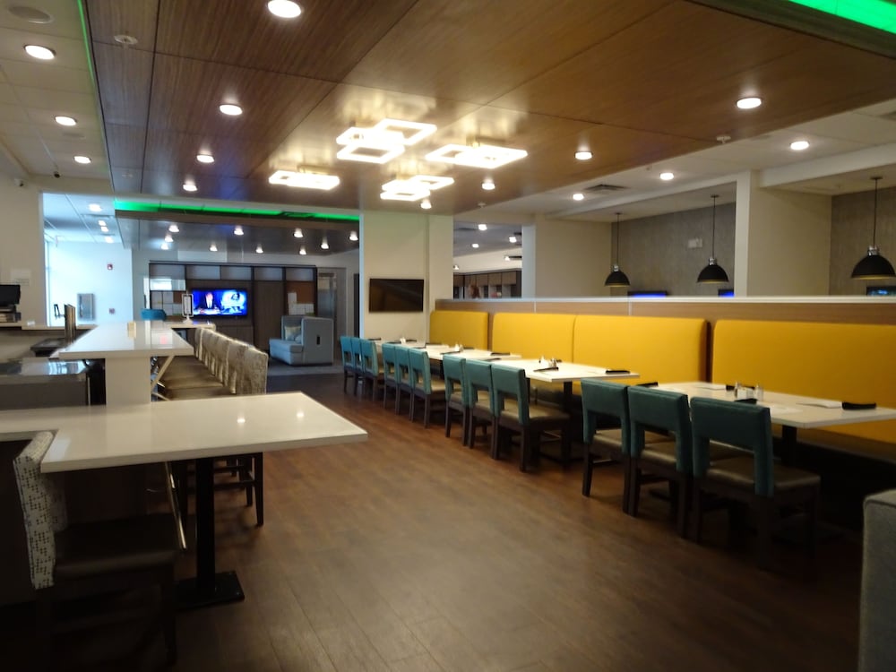 holiday inn jonesboro by ihg