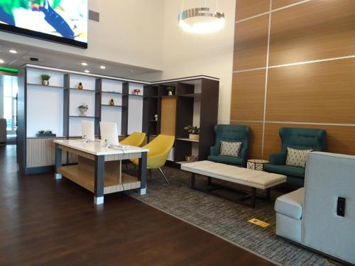 holiday inn jonesboro by ihg