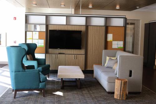 holiday inn jonesboro by ihg