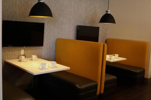 holiday inn jonesboro by ihg