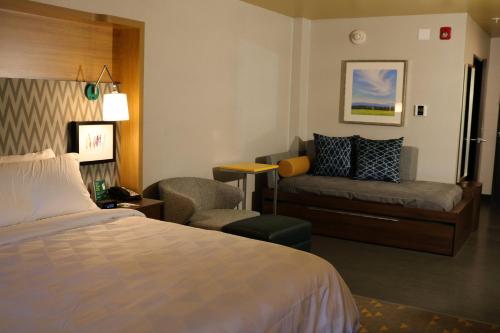 holiday inn jonesboro by ihg
