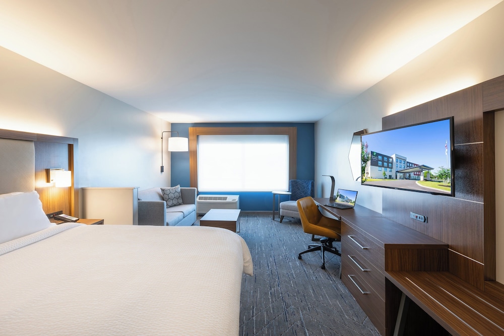 holiday inn express and suites greenwood mall by ihg
