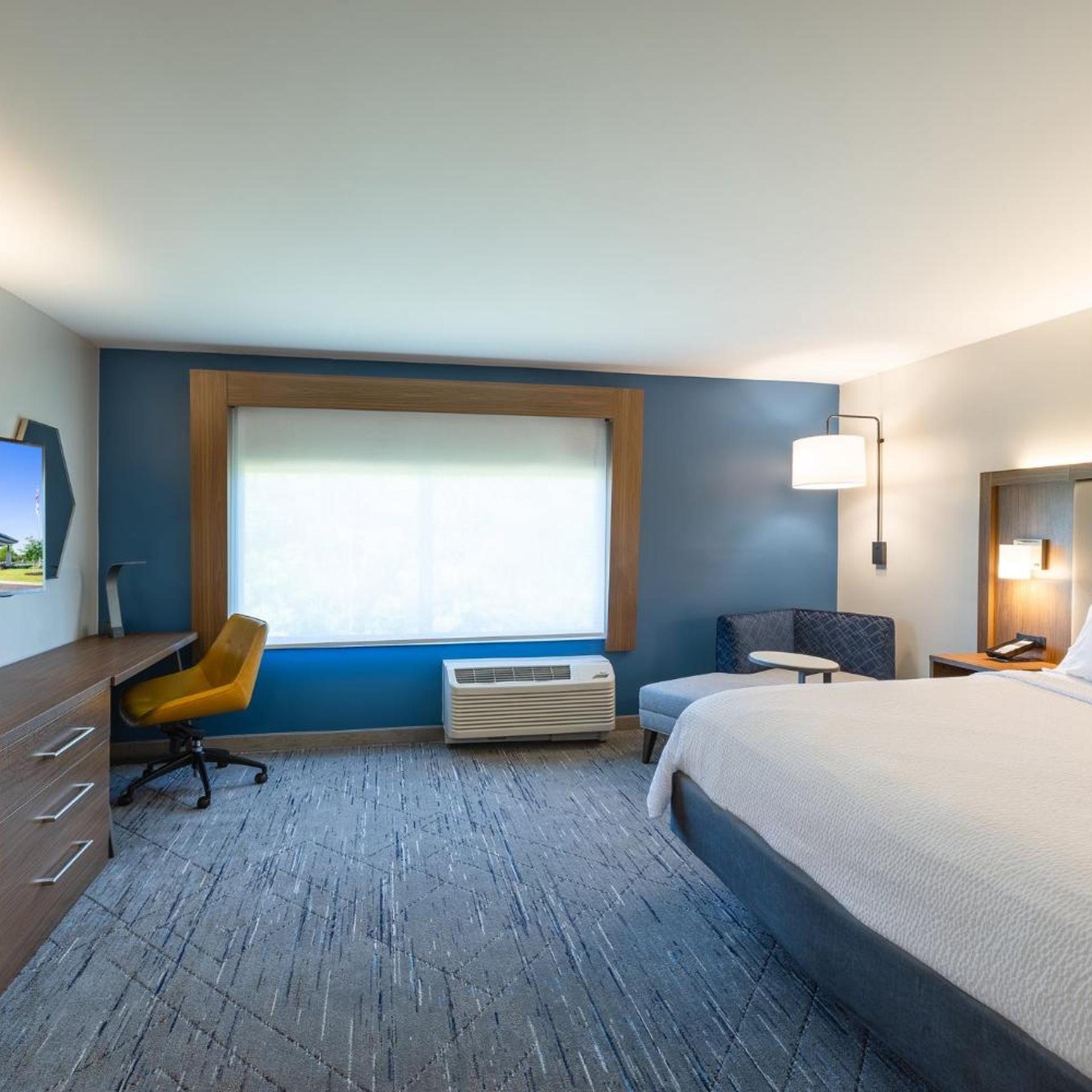 holiday inn express and suites greenwood mall by ihg