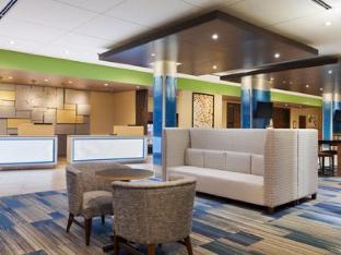 holiday inn express and suites greenwood mall by ihg