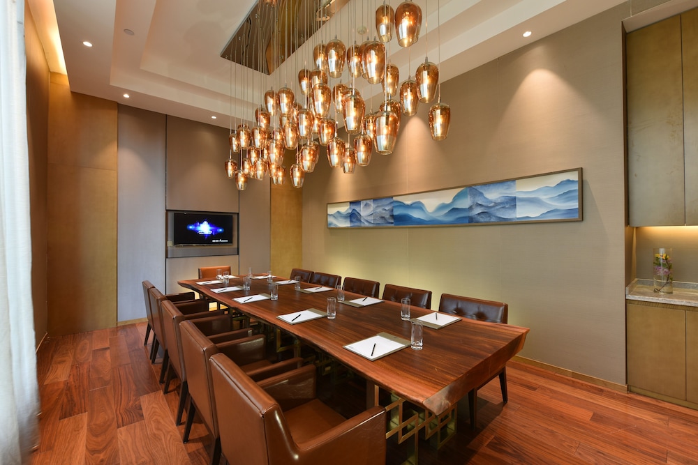 four points by sheraton shanghai kangqiao