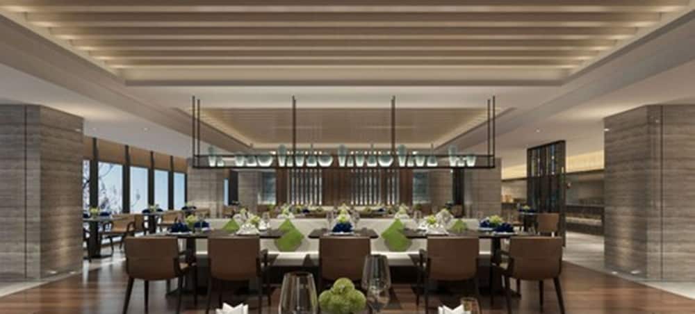 four points by sheraton shanghai kangqiao