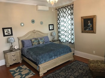 wg creole house 1850 adults only