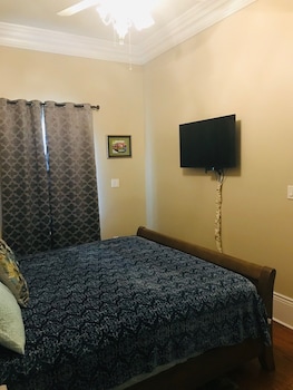 wg creole house 1850 adults only