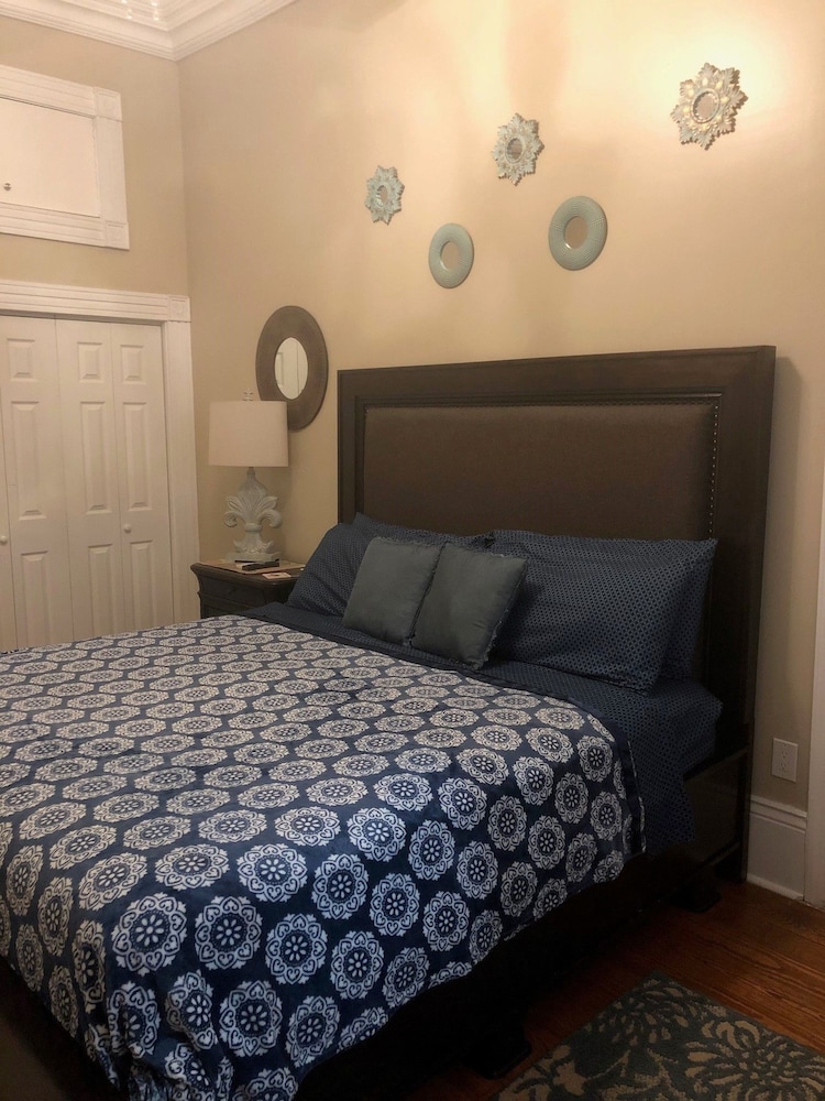 wg creole house 1850 adults only