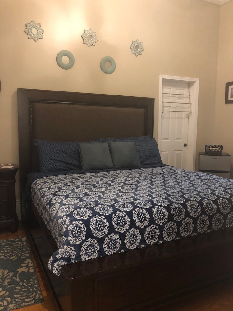 wg creole house 1850 adults only