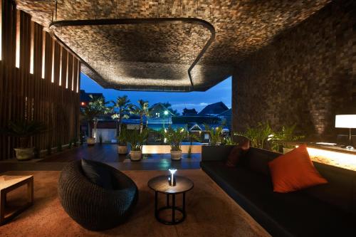 cross paasha bali seminyak