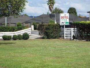 colonial motel