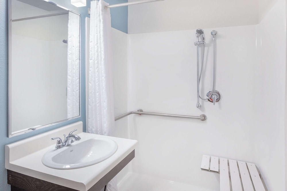 woodspring suites las colinas northwest dallas