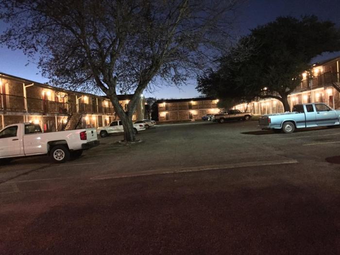 ranch house inn and suites