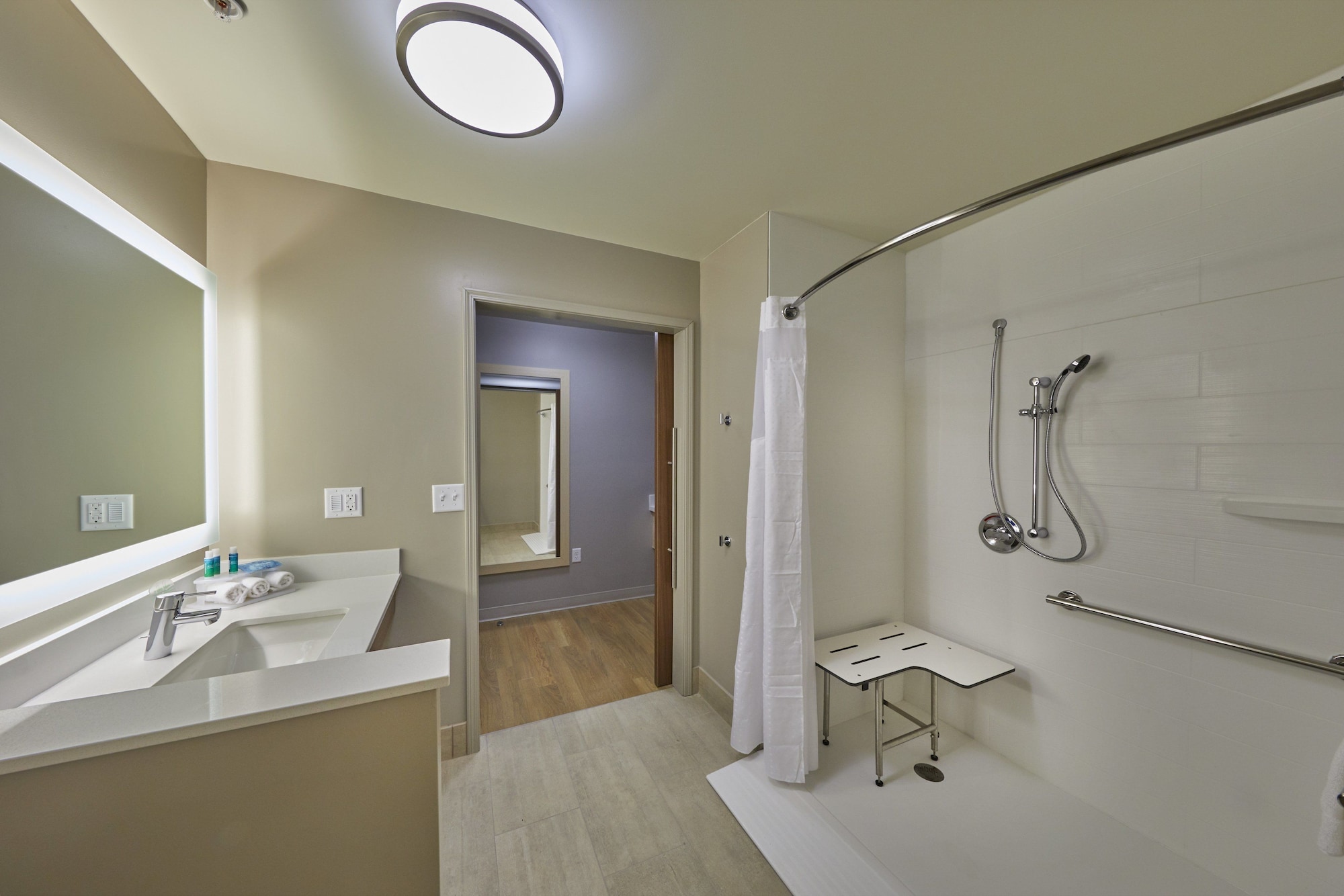 holiday inn express and suites hermiston downtown by ihg