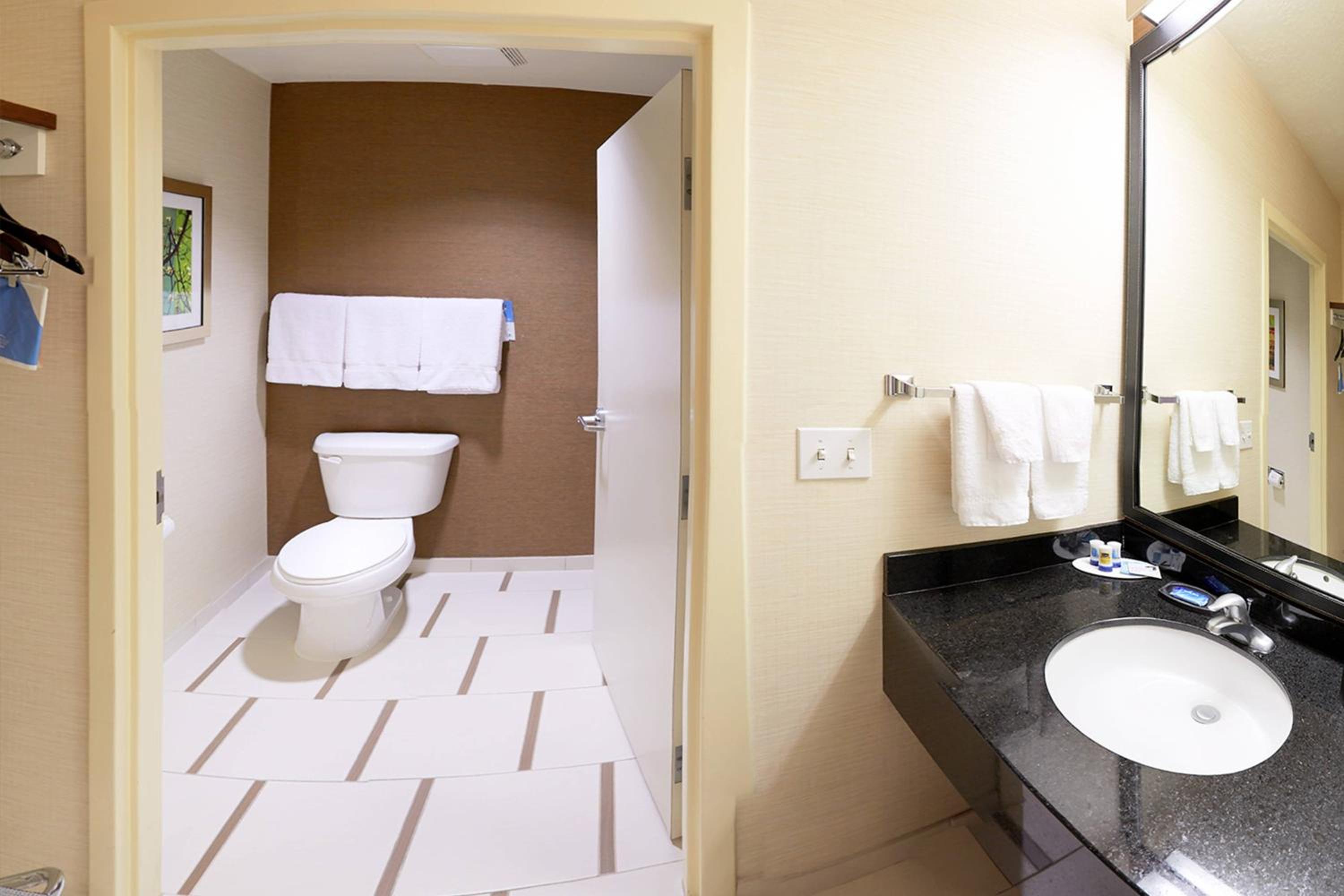 holiday inn express and suites hermiston downtown by ihg