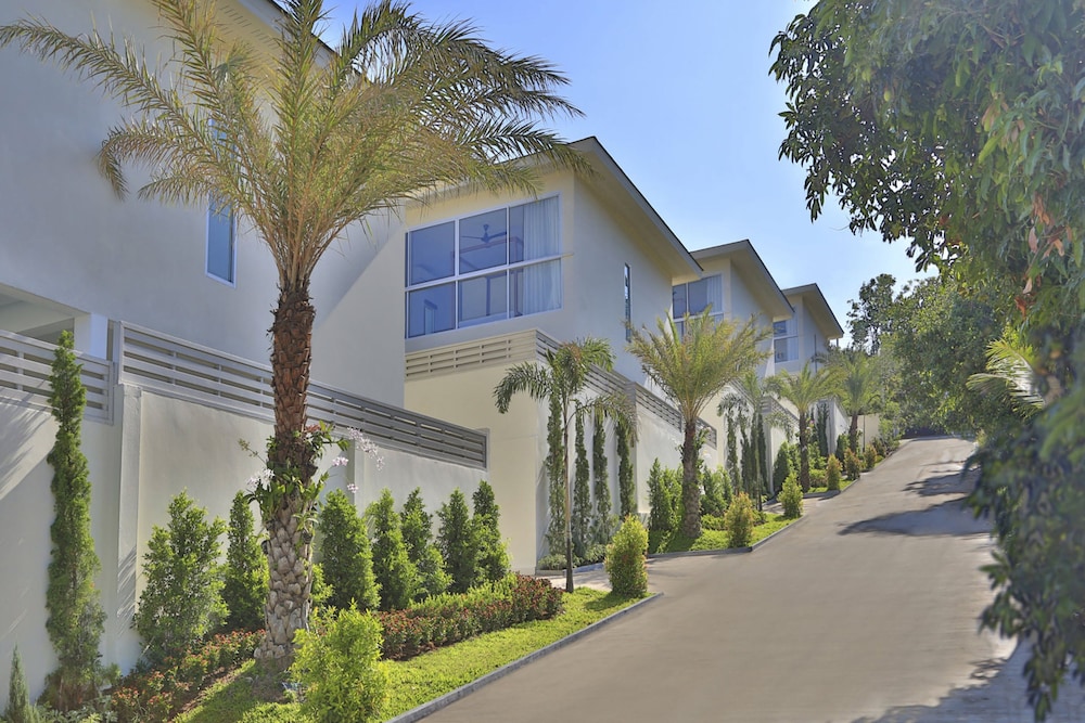 samui blue orchid adult only