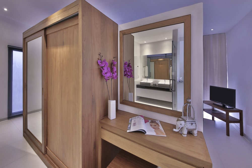 samui blue orchid adult only