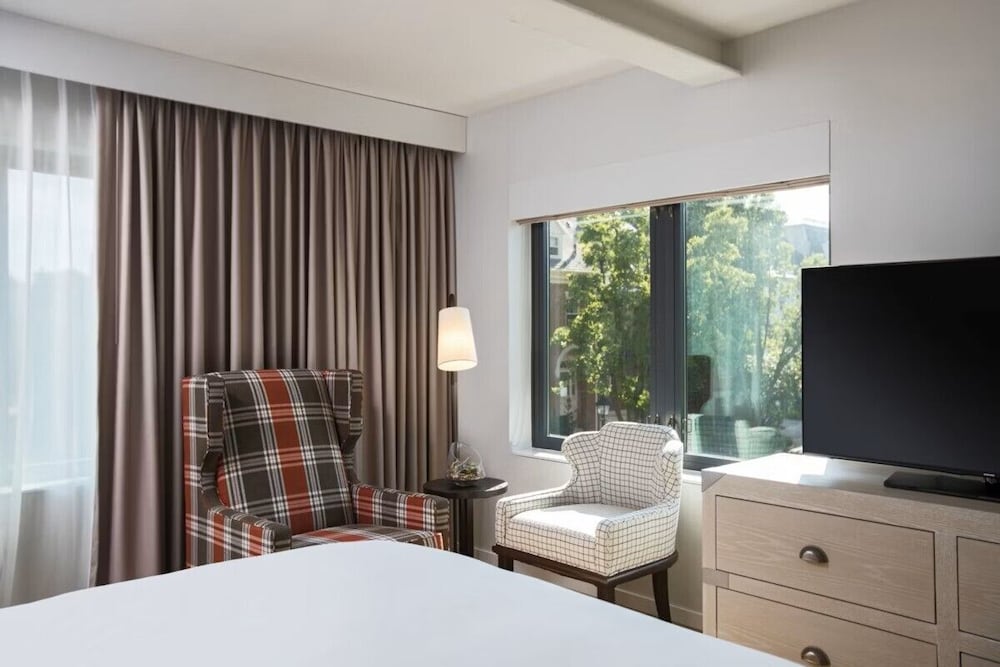 hotel indigo old town alexandria by ihg
