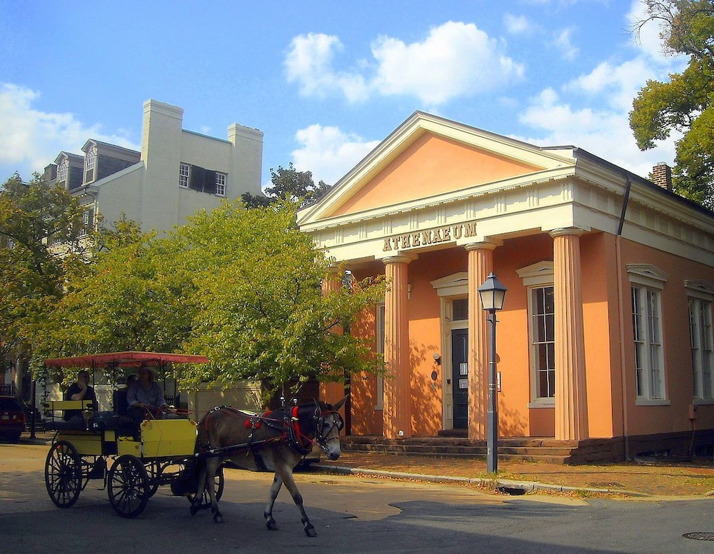 hotel indigo old town alexandria by ihg