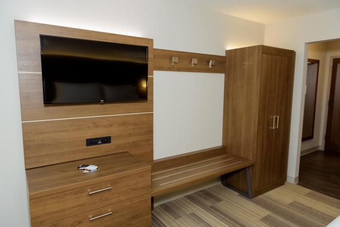 holiday inn express and suites mckinney frisco east