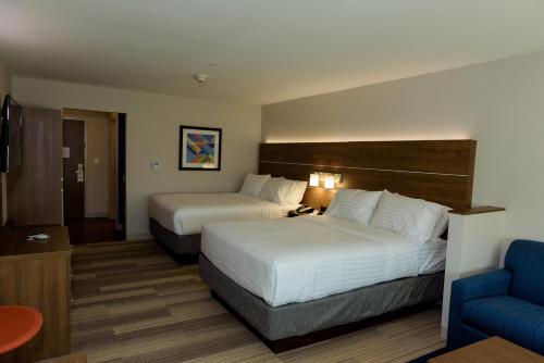 holiday inn express and suites mckinney frisco east