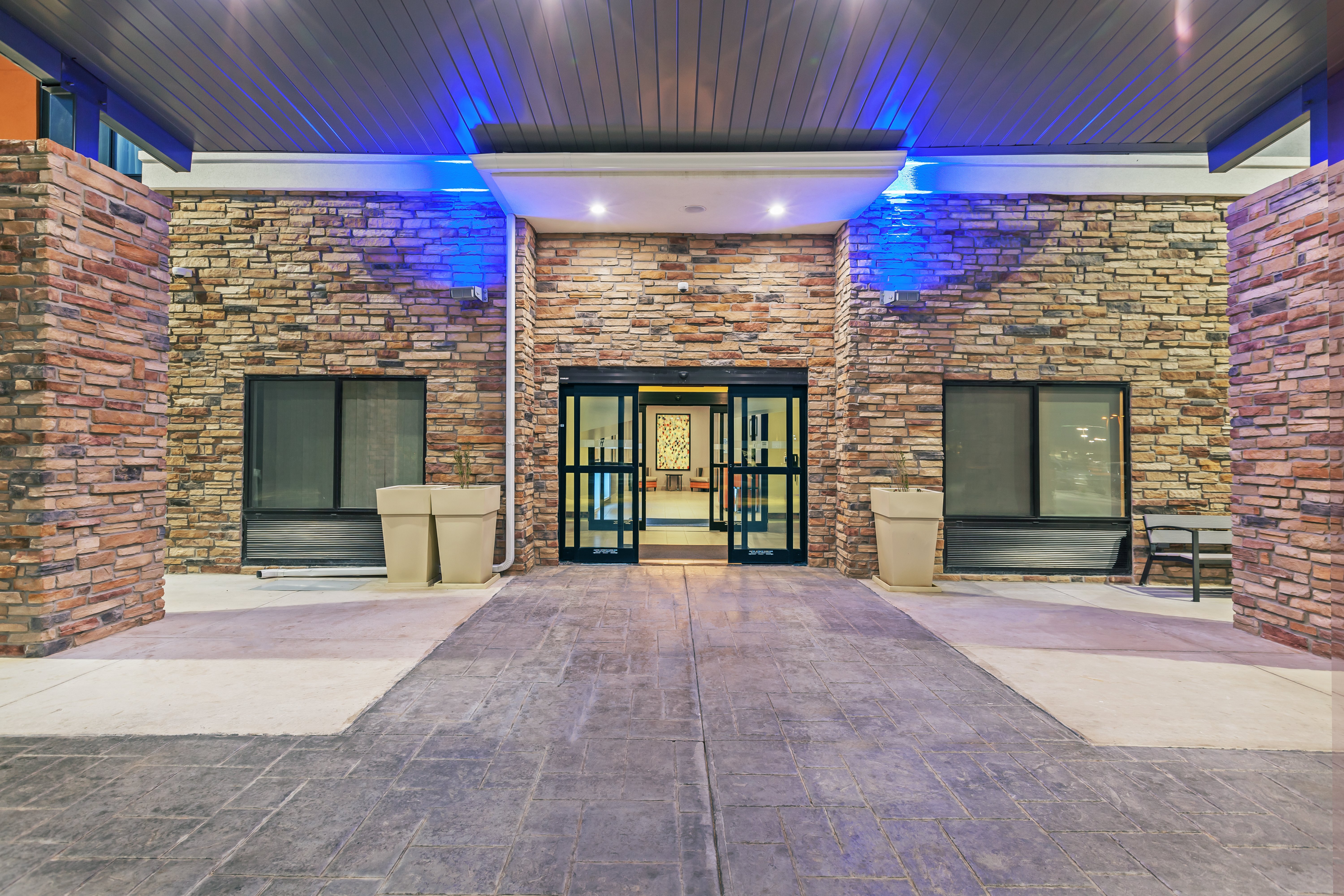 holiday inn express and suites perryton by ihg