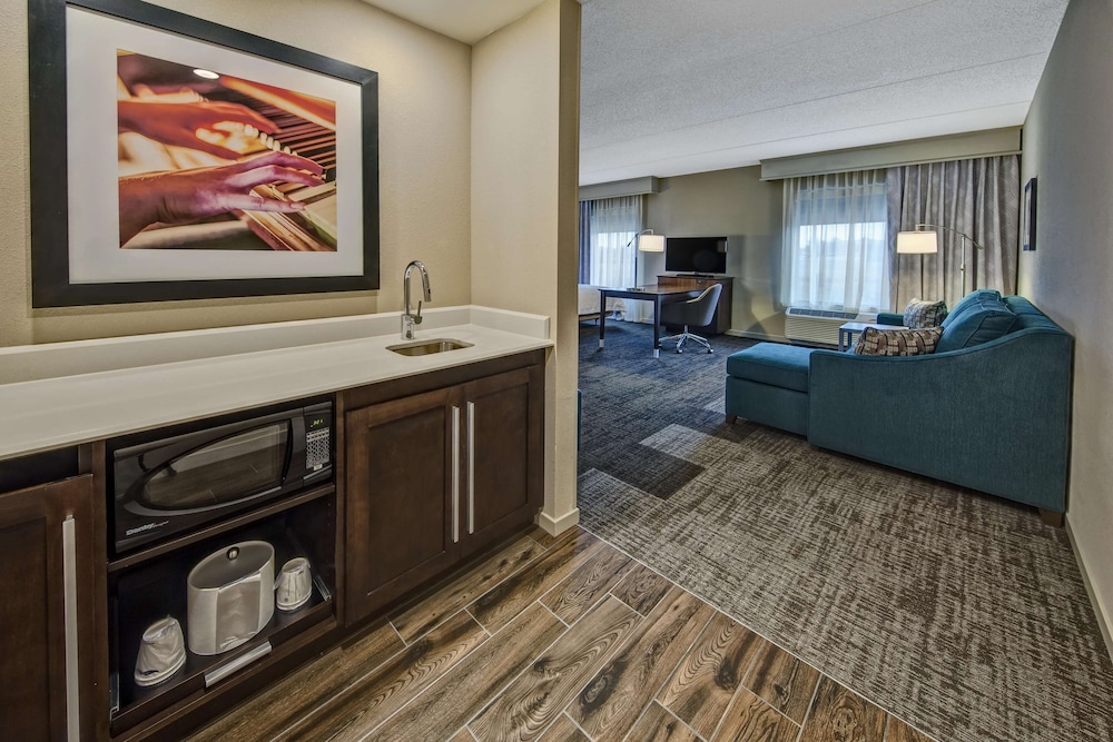 hampton inn and suites nashville hendersonville