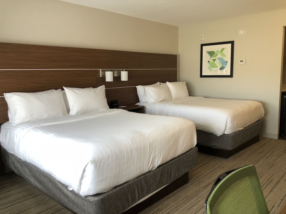 holiday inn express and suites broomfield by ihg