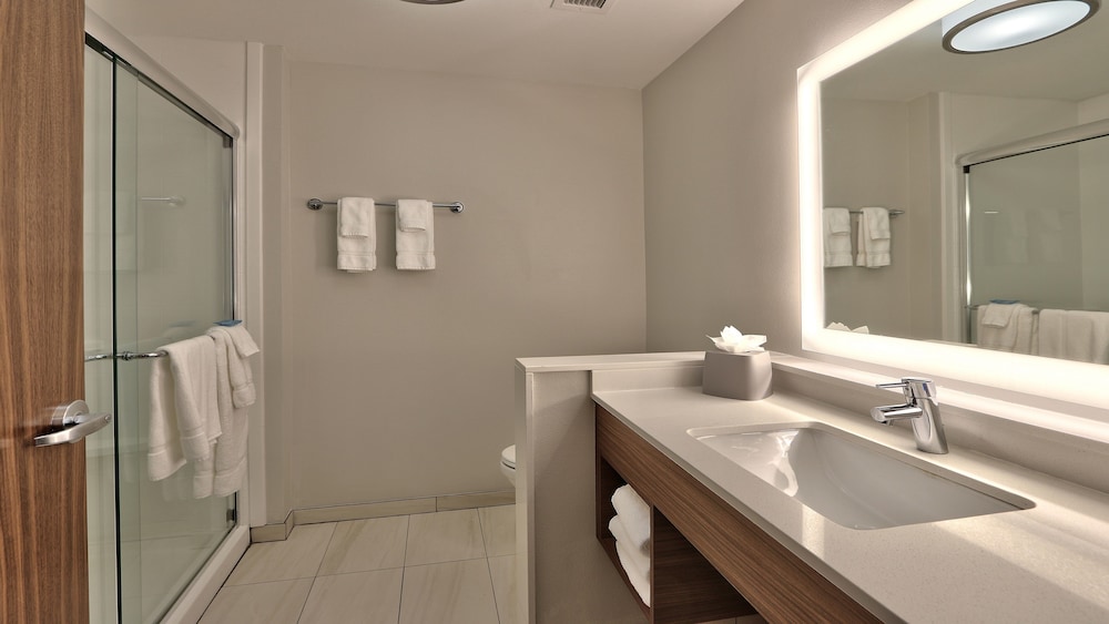 holiday inn express and suites broomfield by ihg