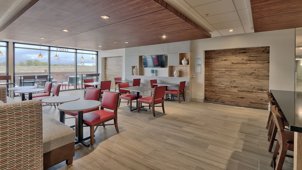 holiday inn express and suites broomfield by ihg