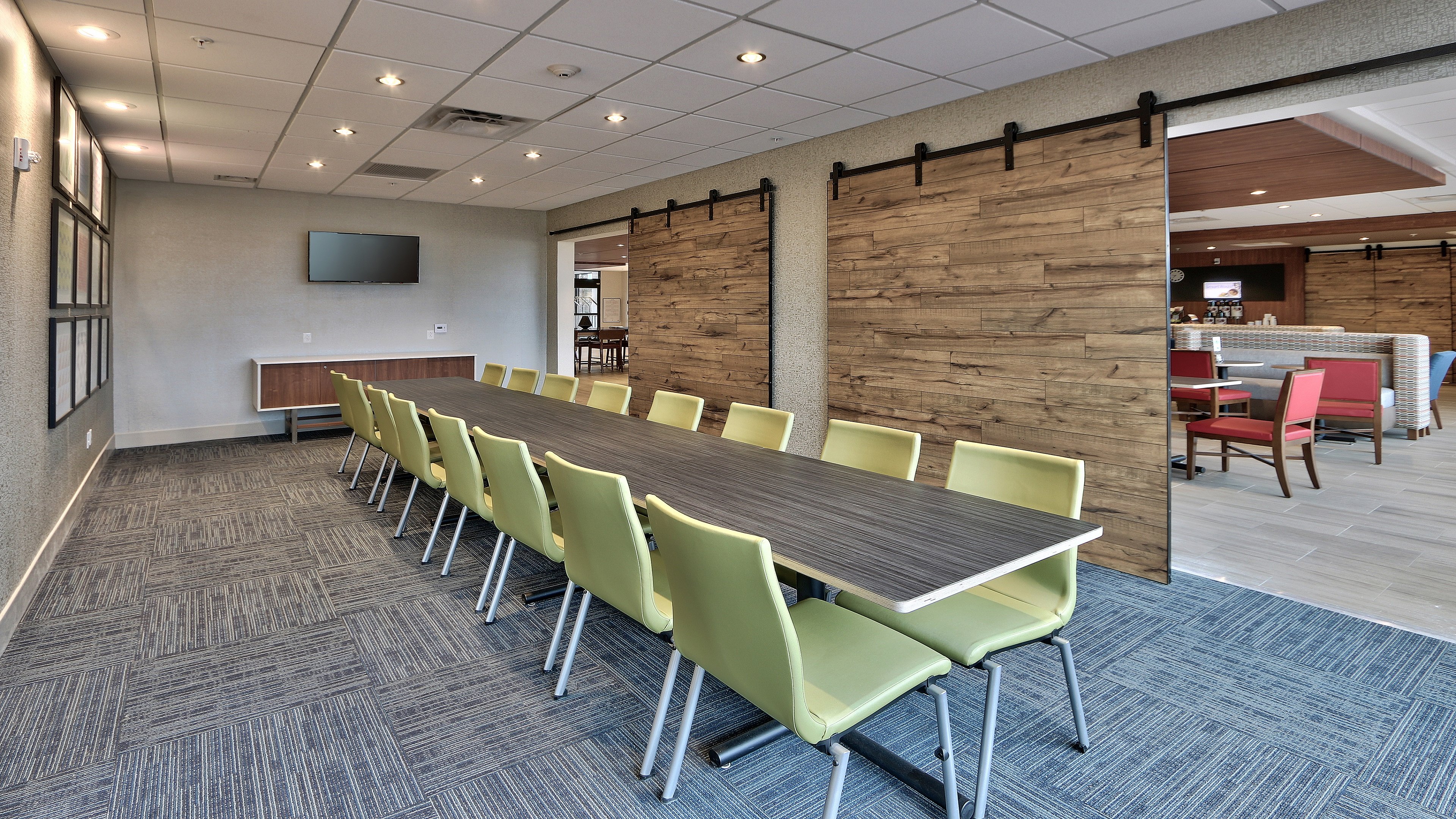 holiday inn express and suites broomfield by ihg