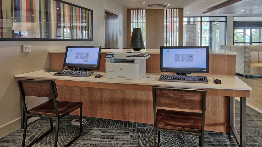 holiday inn express and suites broomfield by ihg